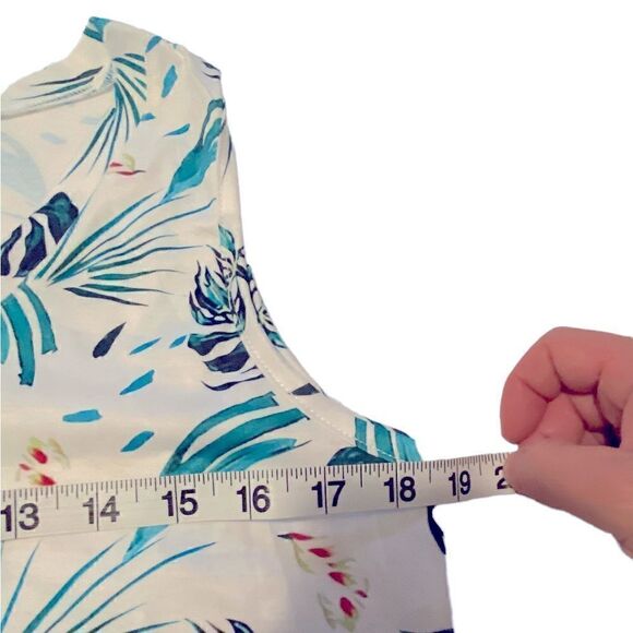 Women’s SAMPEEL Womens V Neck Floral Side Split Tank Tops NWT!! - Picture 9 of 10